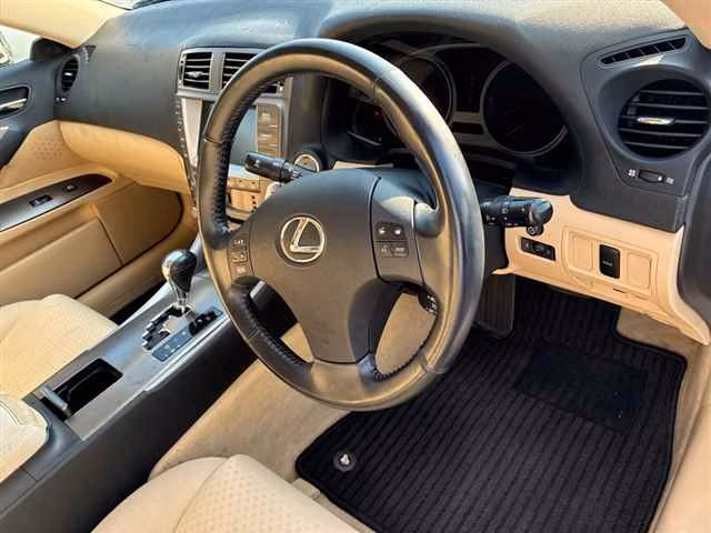 LEXUS IS250