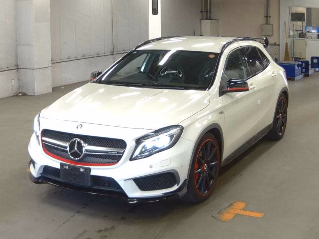 MERCEDES-BENZ GLA-CLASS