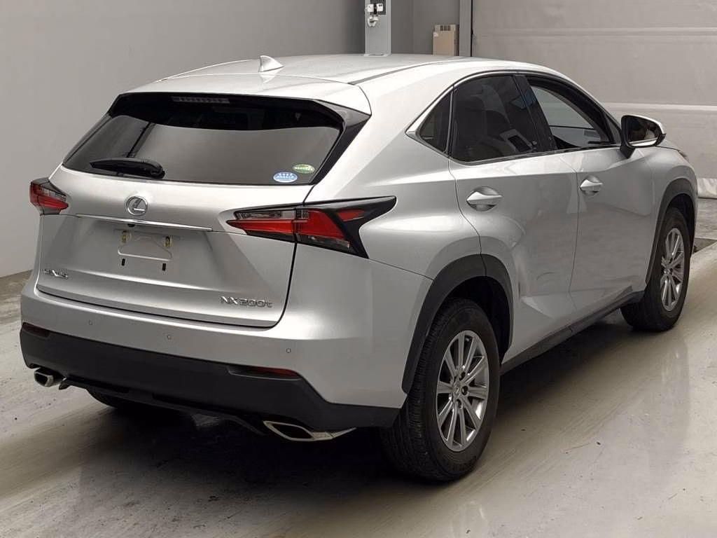 LEXUS NX200T
