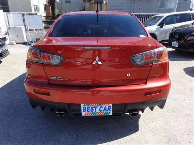 MITSUBISHI LANCER EVOLUTION
