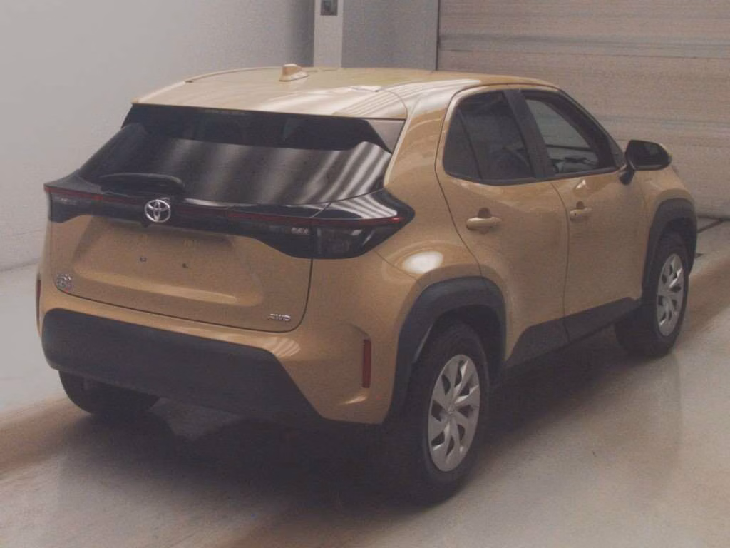 TOYOTA YARIS CROSS
