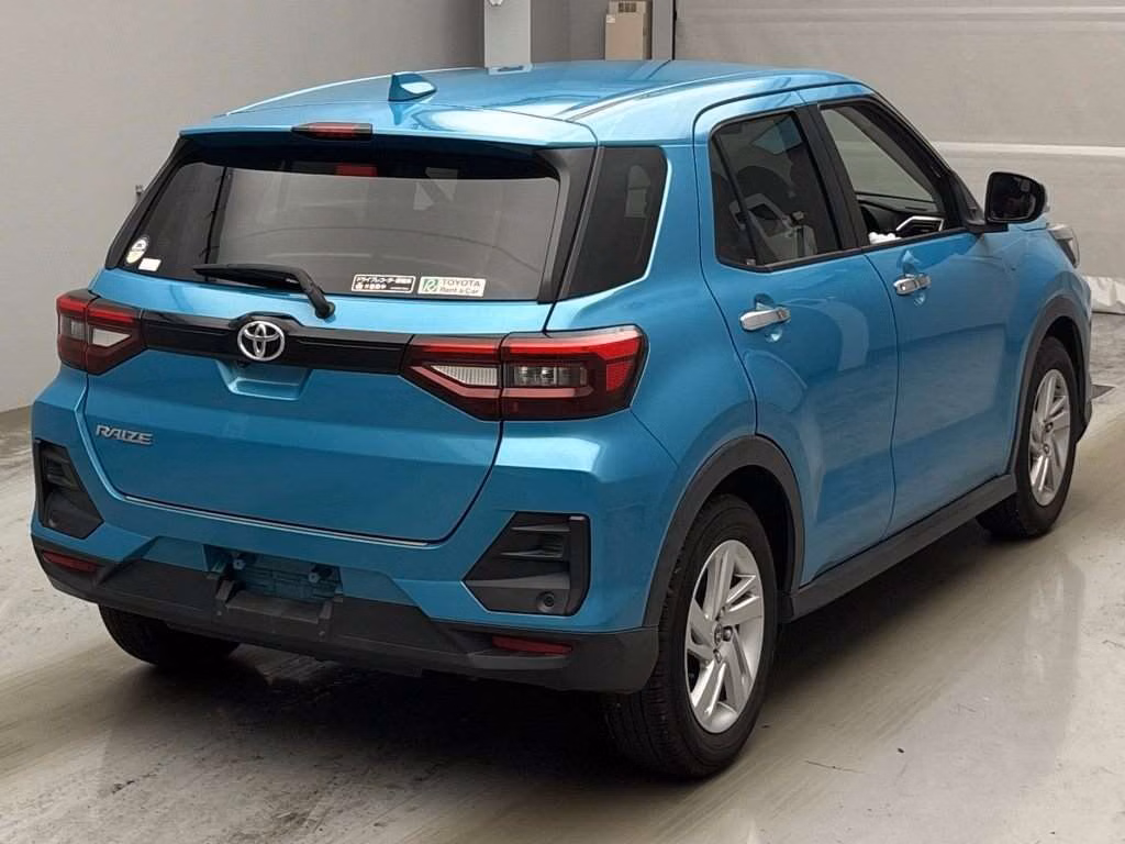 TOYOTA RAIZE