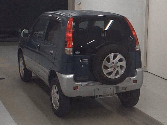 DAIHATSU TERIOS KID