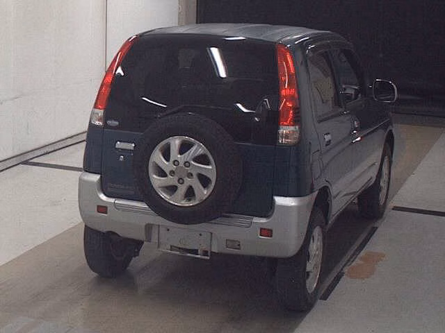 DAIHATSU TERIOS KID