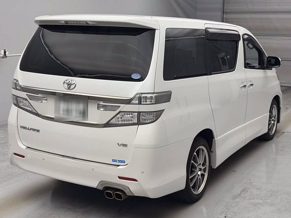 TOYOTA VELLFIRE