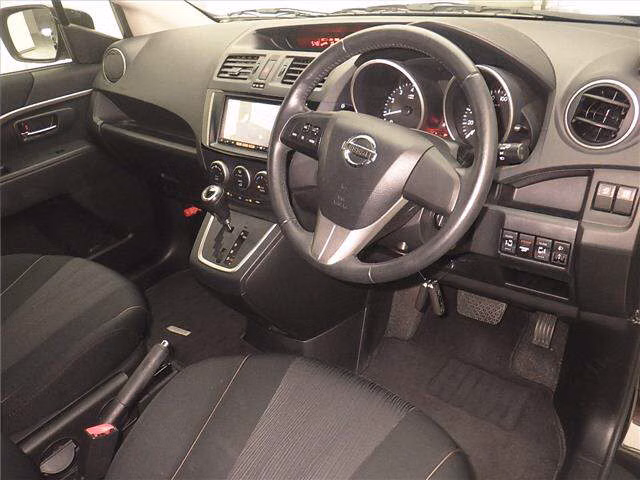 NISSAN LAFESTA