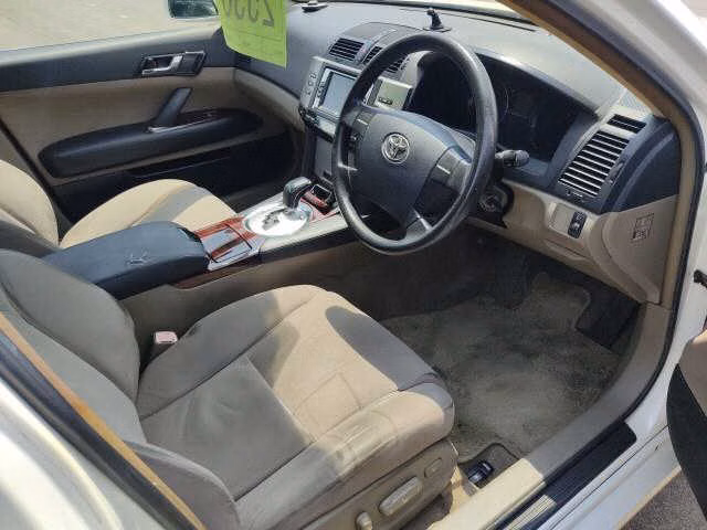 TOYOTA MARK X