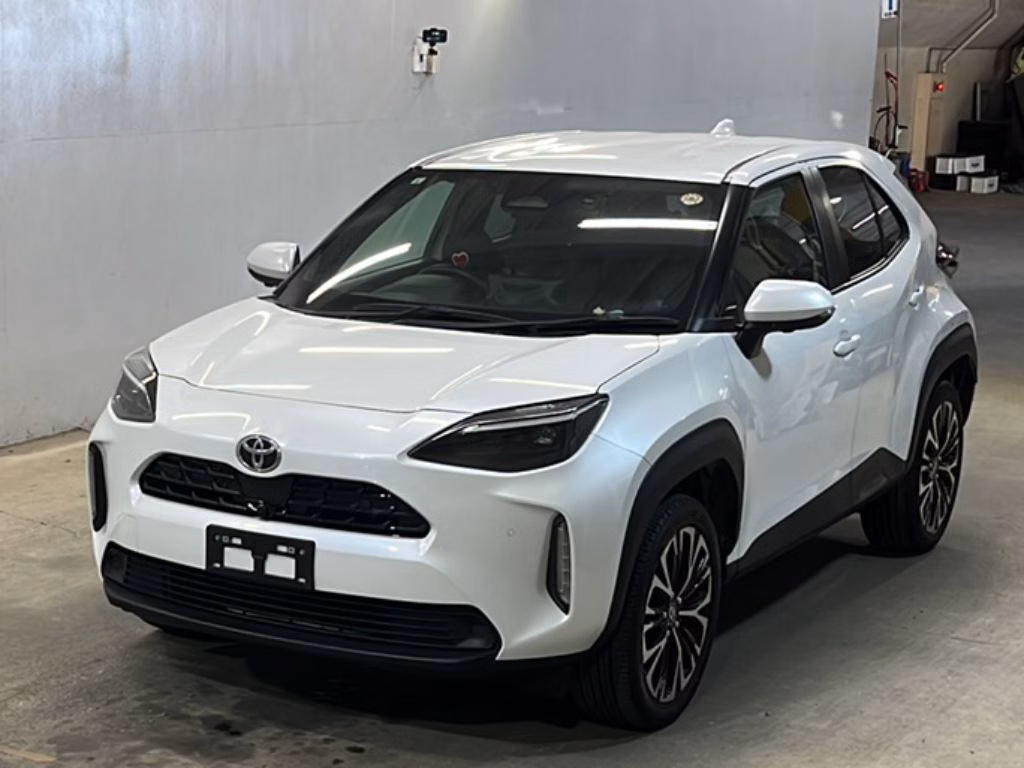 TOYOTA YARIS CROSS