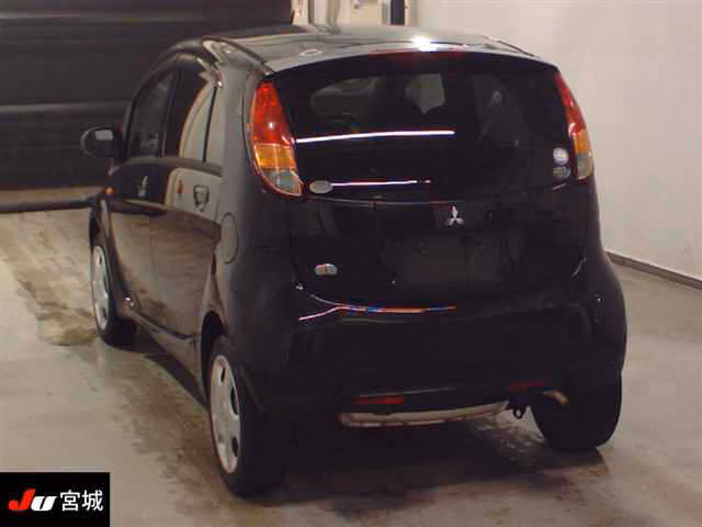 MITSUBISHI I