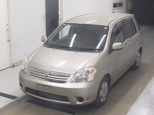TOYOTA RAUM