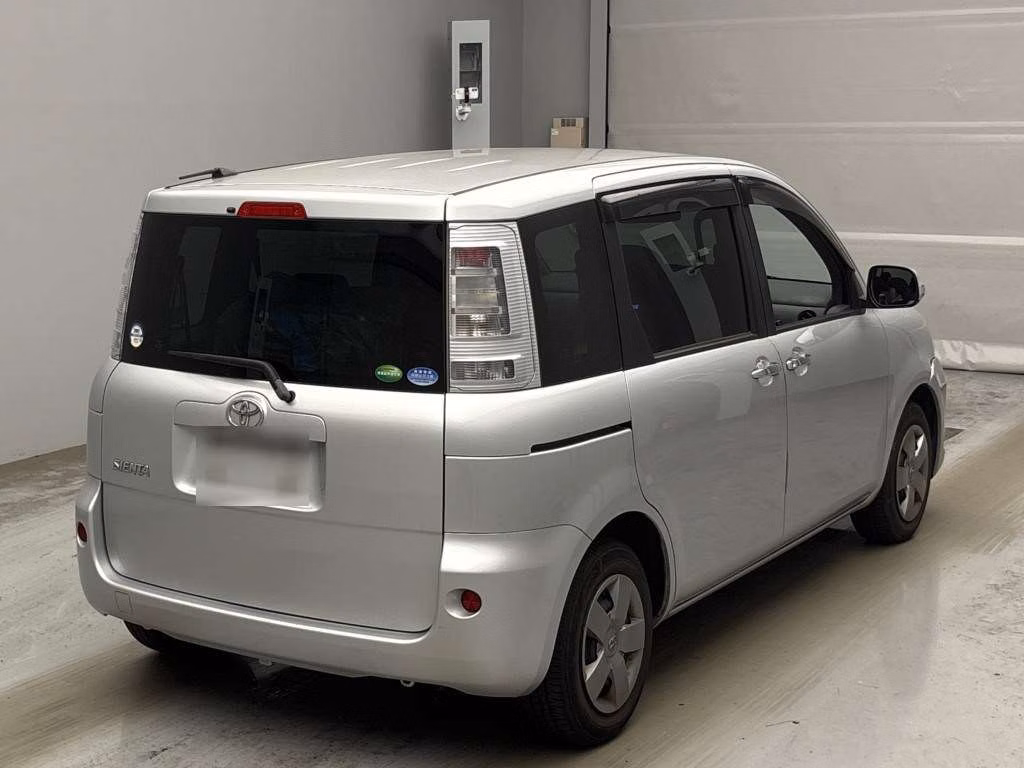 TOYOTA SIENTA