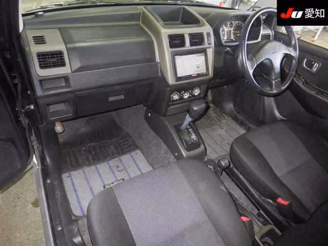 MITSUBISHI PAJERO MINI