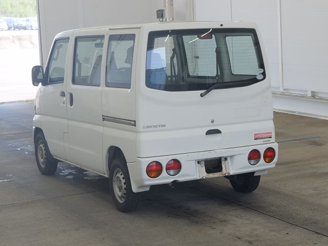 MITSUBISHI MINICAB