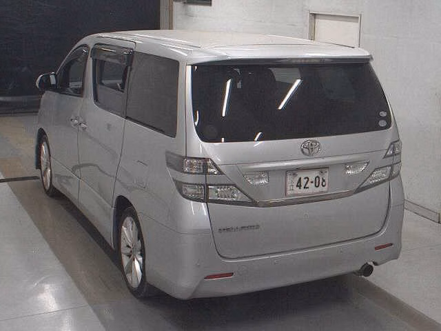 TOYOTA VELLFIRE
