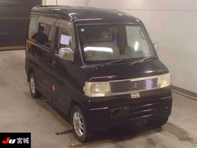 MITSUBISHI TOWN BOX