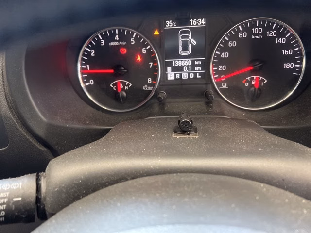 NISSAN X-TRAIL