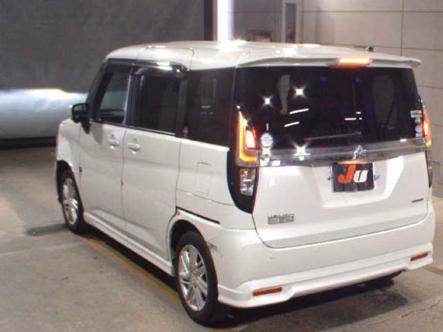 MITSUBISHI DELICA D:2