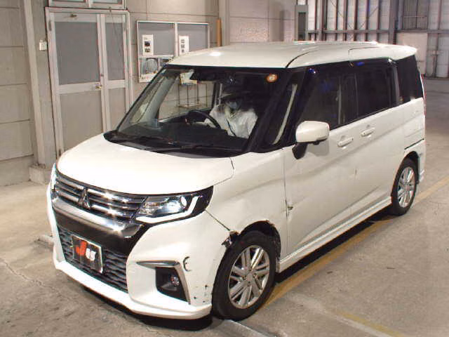 MITSUBISHI DELICA D:2