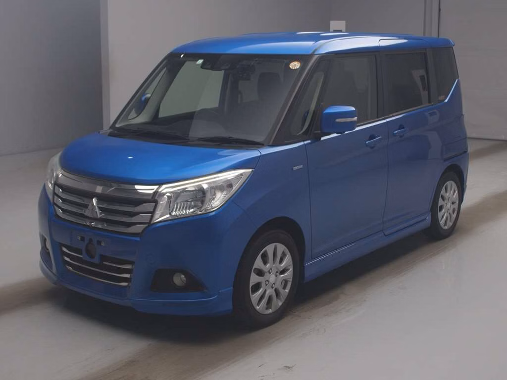 MITSUBISHI DELICA D:2