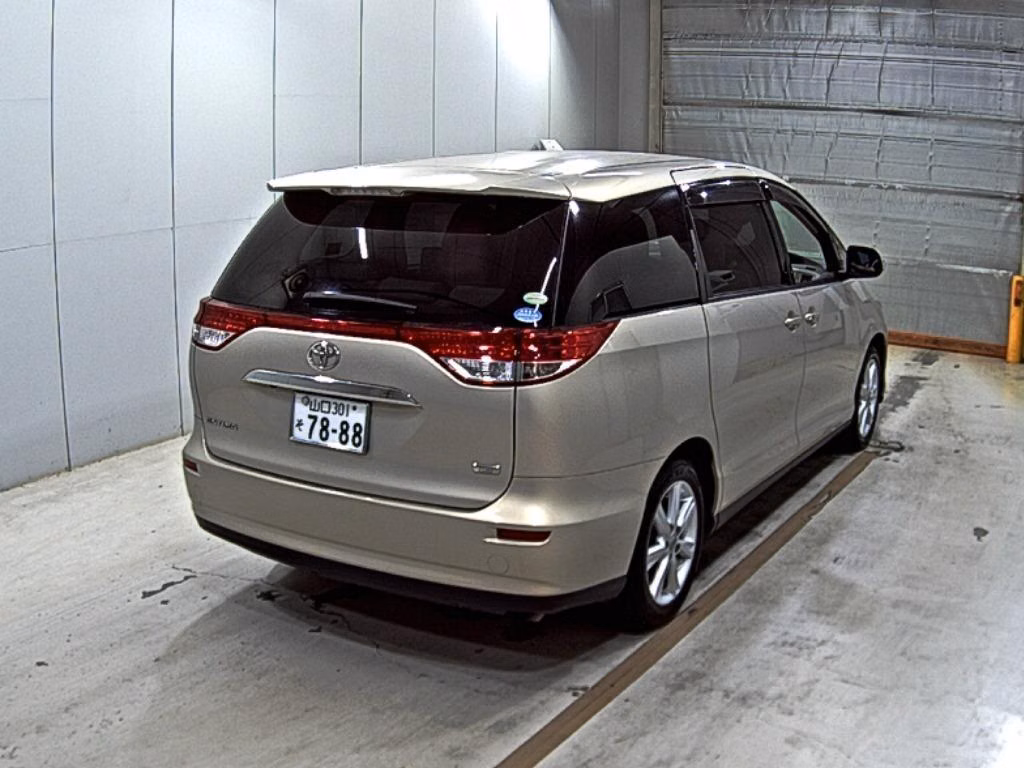 TOYOTA ESTIMA