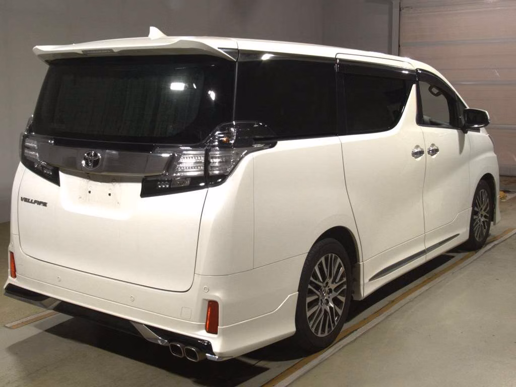TOYOTA VELLFIRE