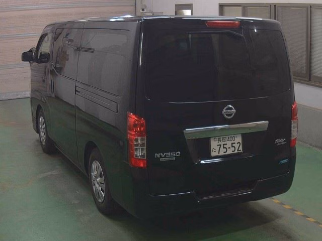 NISSAN NV350 CARAVAN