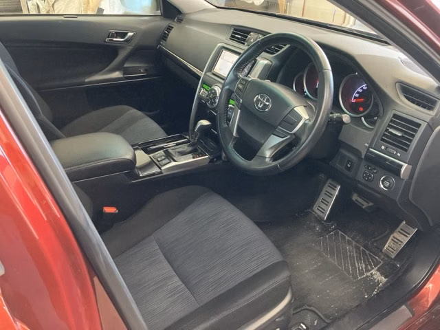 TOYOTA MARK X