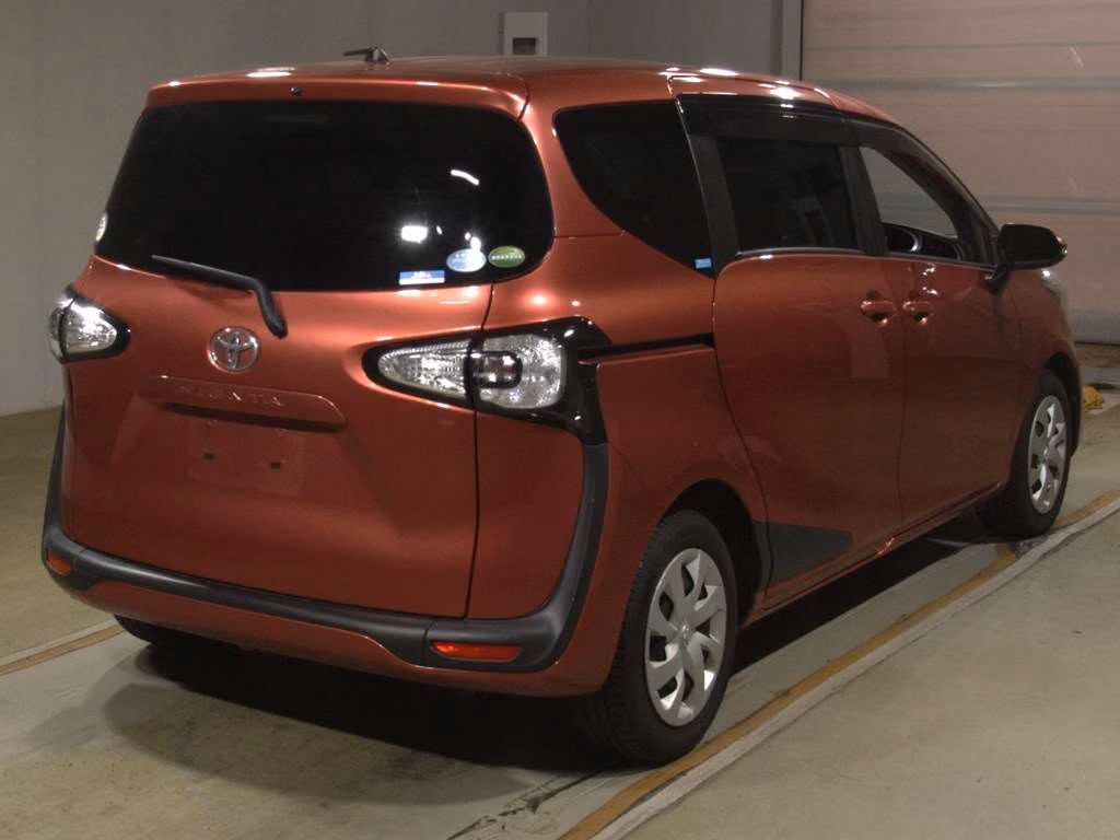 TOYOTA SIENTA