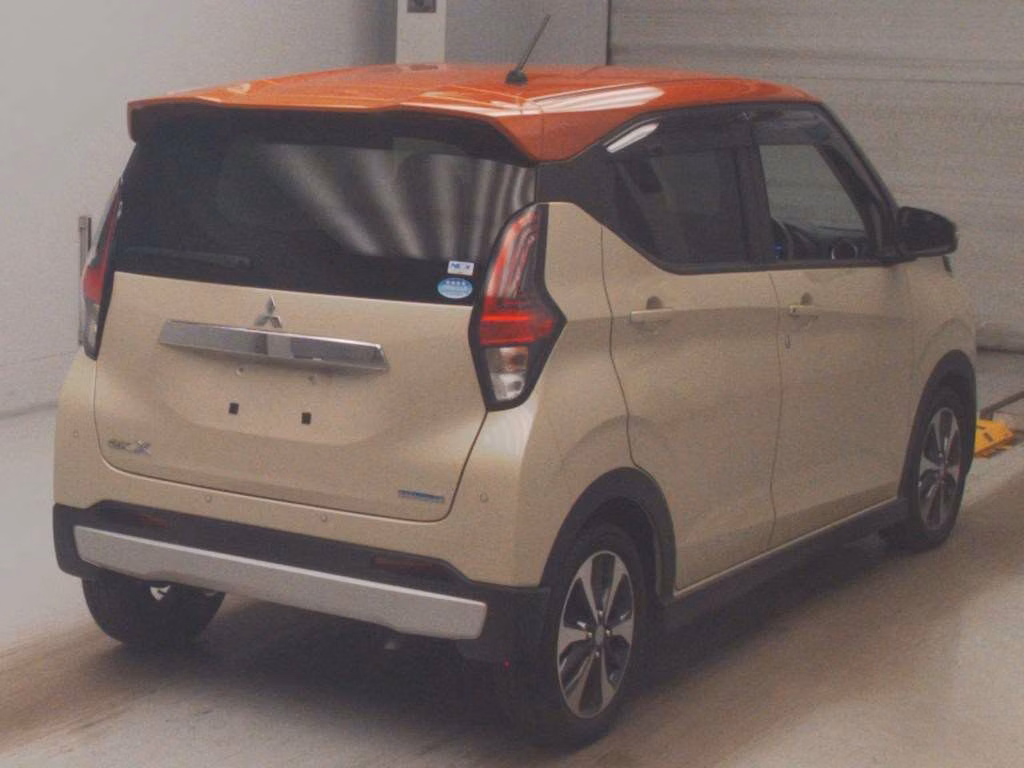 MITSUBISHI EK X