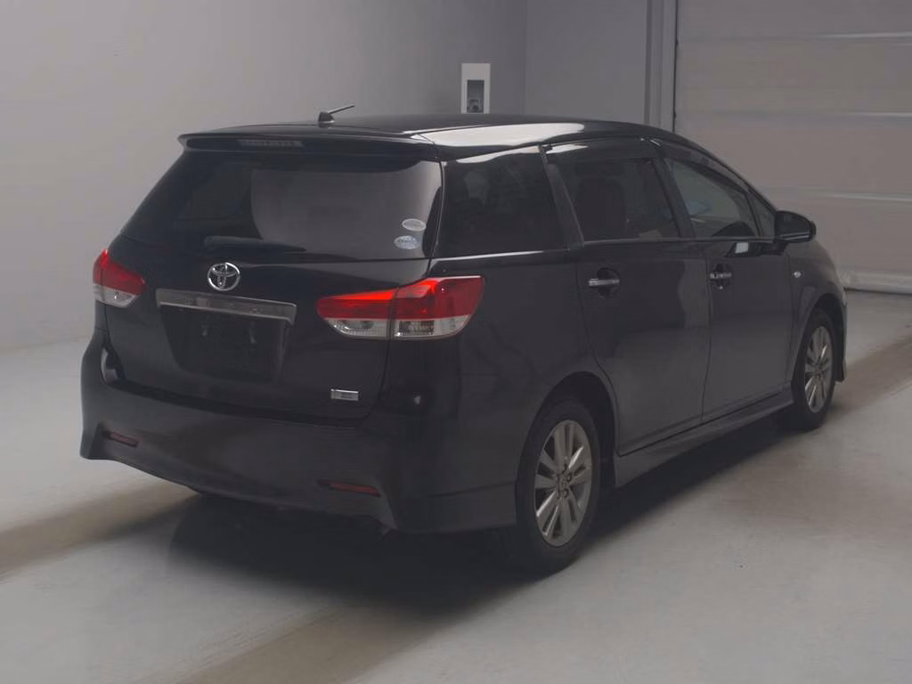 TOYOTA WISH