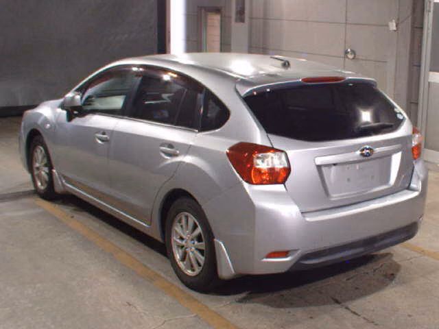 SUBARU IMPREZA