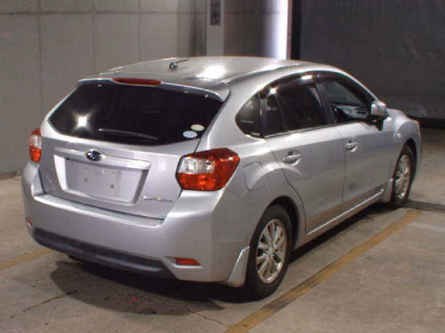 SUBARU IMPREZA
