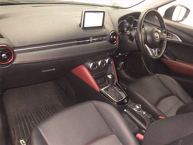 MAZDA CX-3
