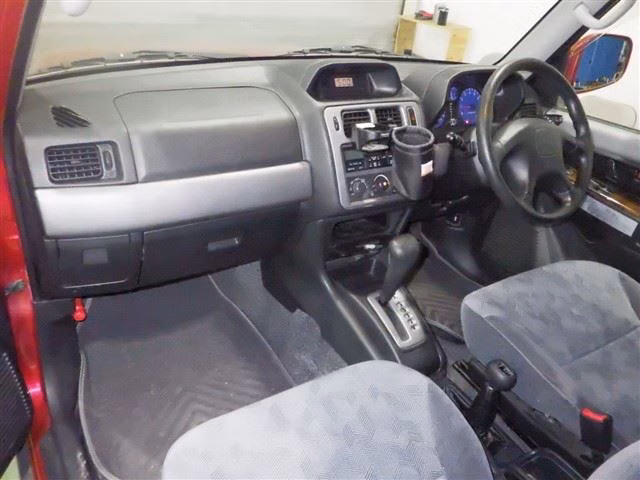 MITSUBISHI PAJERO IO