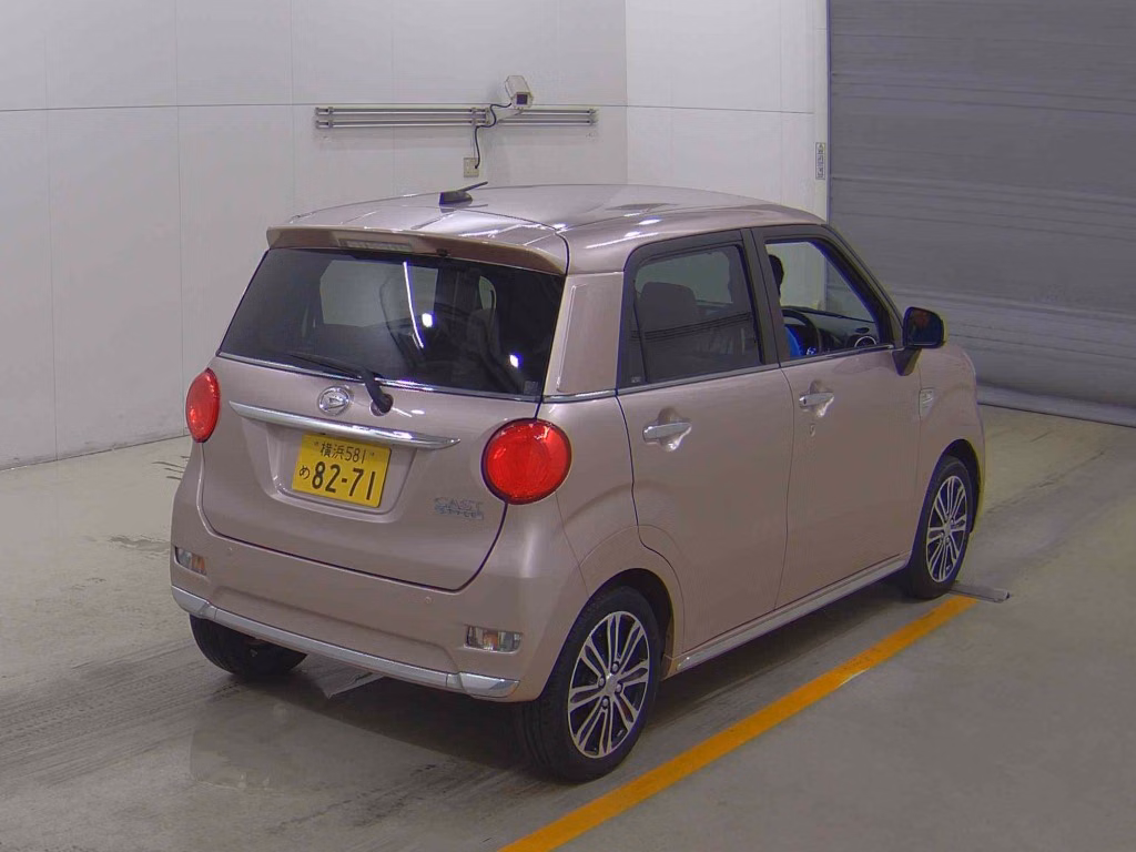 DAIHATSU CAST