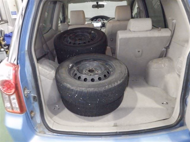 TOYOTA RAUM