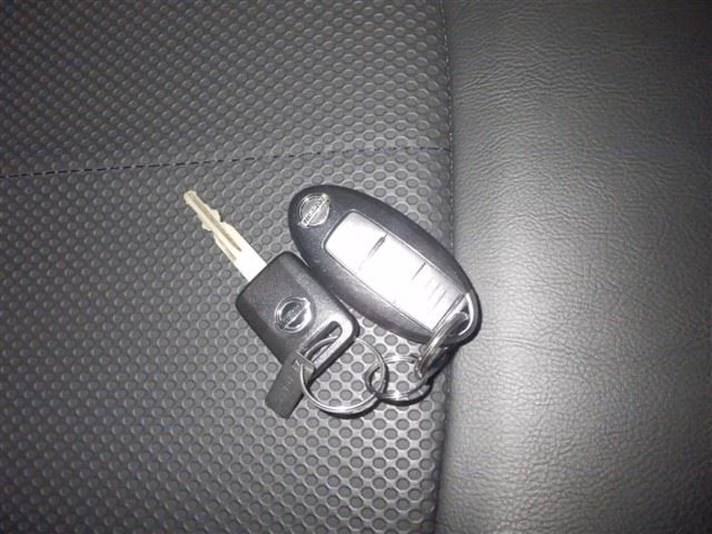 NISSAN X-TRAIL
