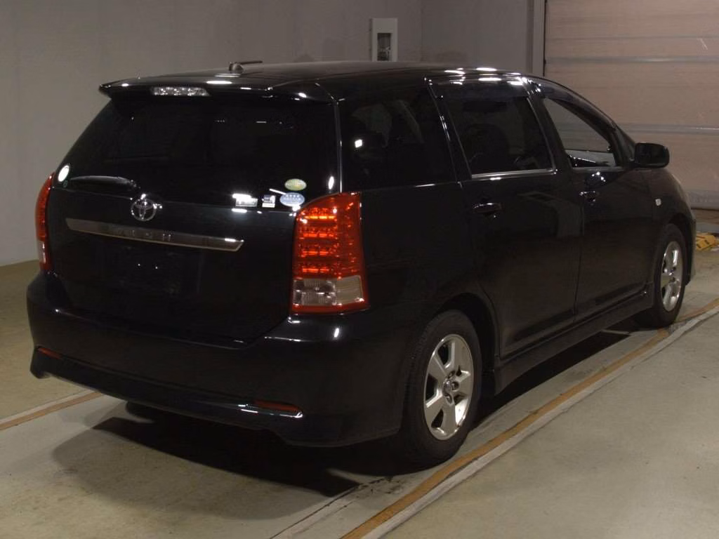 TOYOTA WISH