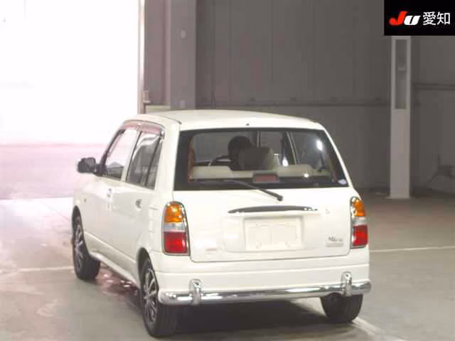 DAIHATSU MIRA GINO