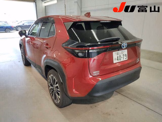 TOYOTA YARIS CROSS