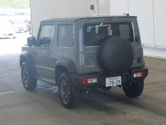 SUZUKI JIMNY SIERRA