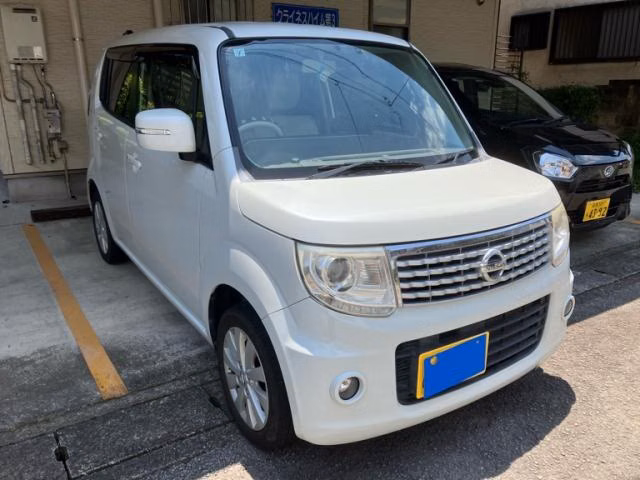NISSAN MOCO