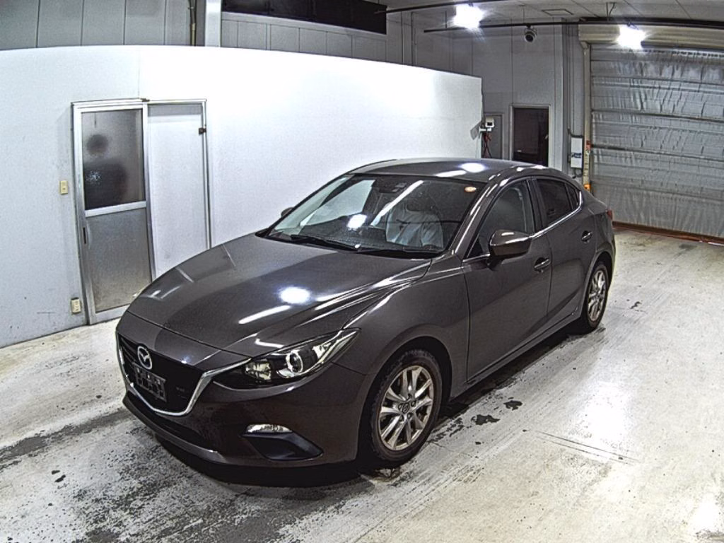 MAZDA AXELA