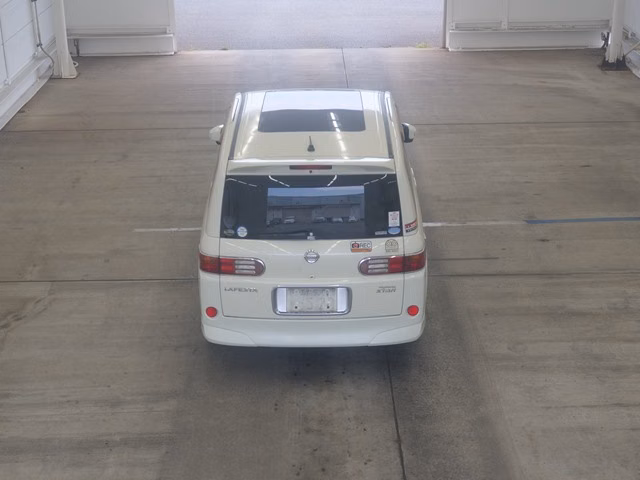NISSAN LAFESTA