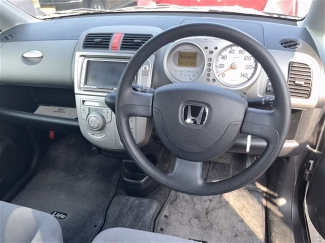HONDA LIFE