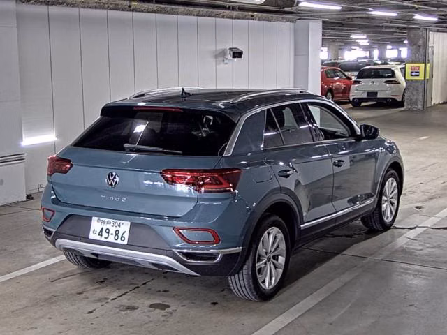 VOLKSWAGEN T-ROC