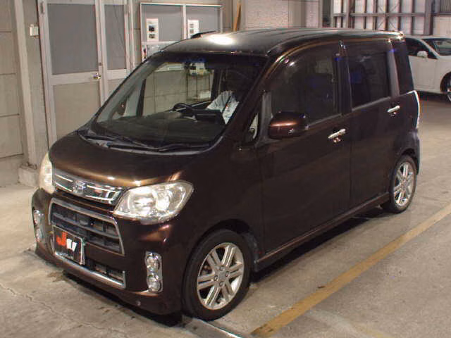 DAIHATSU TANTO EXE