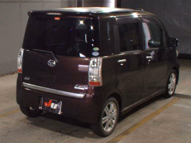 DAIHATSU TANTO EXE