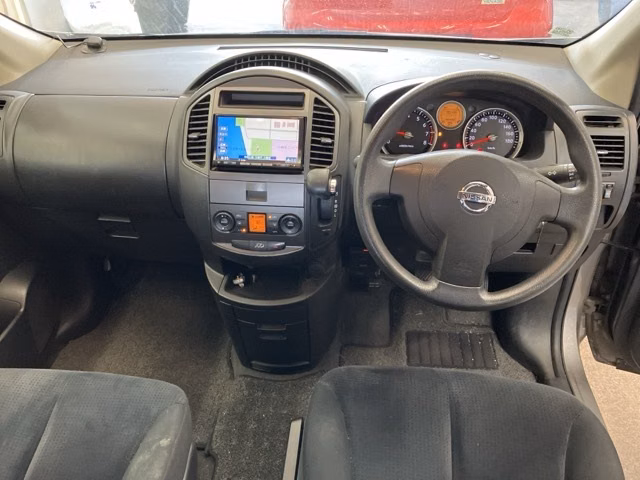 NISSAN LAFESTA
