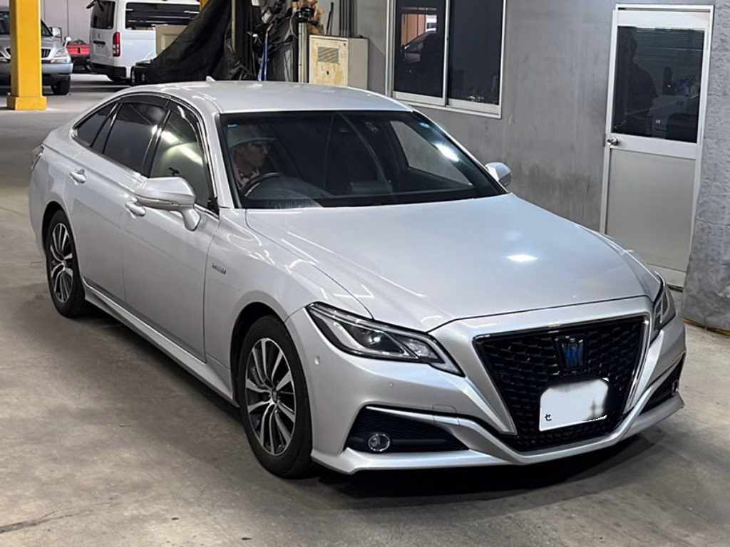 TOYOTA CROWN